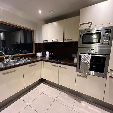 Bigkings Stylish 2 Bedroom Apartment With Free On Street Parking Манчестер Экстерьер фото