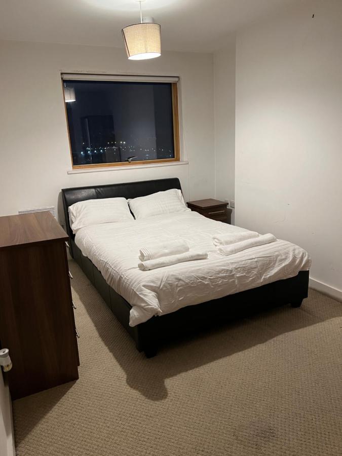 Bigkings Stylish 2 Bedroom Apartment With Free On Street Parking Манчестер Экстерьер фото